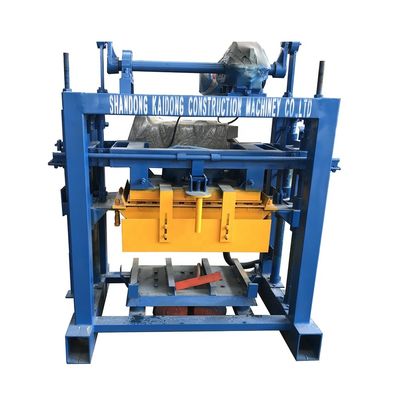 qualité  QT4-40 manual hollow block maker mini concrete brick machine usine